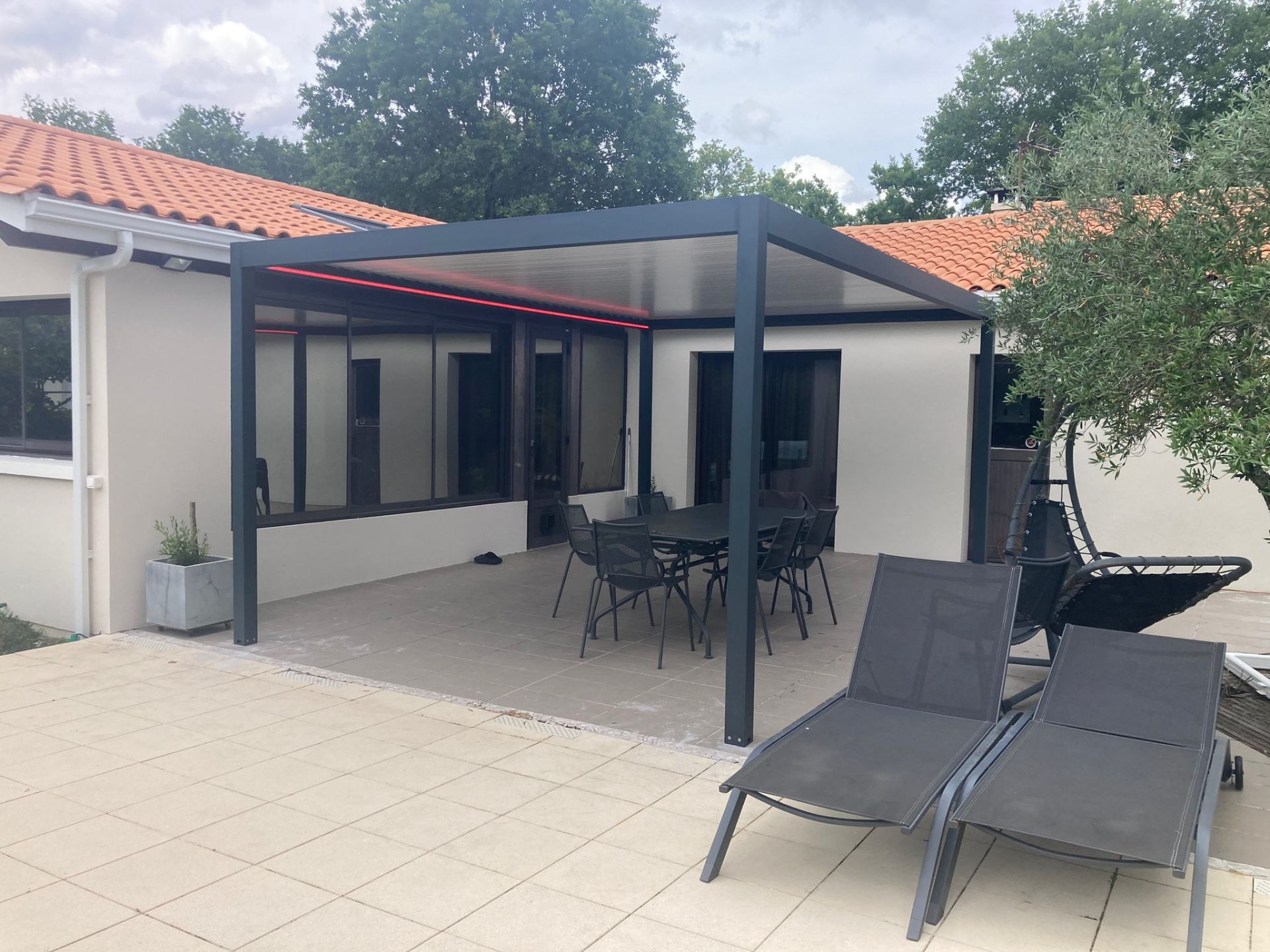 Pergola adossée toit polycarbonate — Pessac